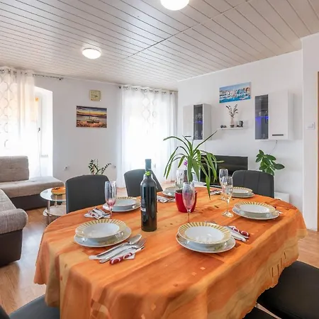 Apartamento Old Town Promenade Flat Fažana